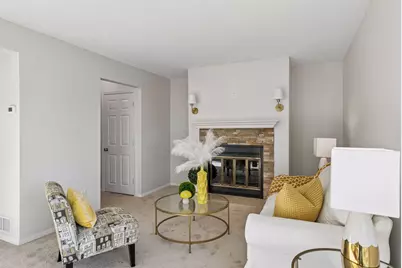 411 Dorland Place S, Maplewood, MN 55119 - Photo 3