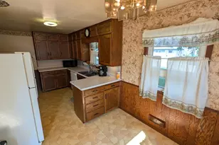 1507 4th Ave NW, Austin, MN 55912 - Photo 13