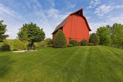 10002 Gentian Drive, Eden Prairie, MN 55347 - Photo 69