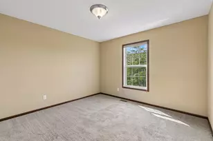 10002 Gentian Dr, Eden Prairie, MN 55347 - Photo 49