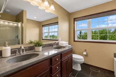 10002 Gentian Drive, Eden Prairie, MN 55347 - Photo 13