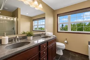 10002 Gentian Dr, Eden Prairie, MN 55347 - Photo 13
