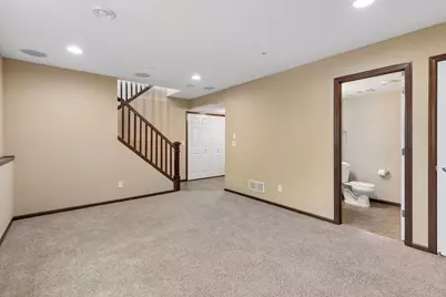 10002 Gentian Drive, Eden Prairie, MN 55347 - Photo 59