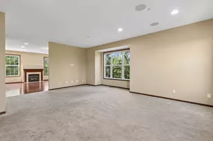10002 Gentian Dr, Eden Prairie, MN 55347 - Photo 27