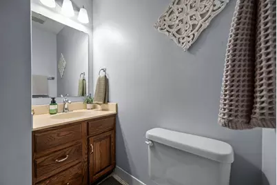 3837 Gershwin Avenue N, Oakdale, MN 55128 - Photo 17