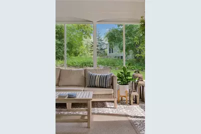 2312 Sheridan Hills Road, Wayzata, MN 55391 - Photo 27