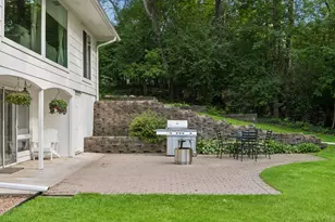 2312 Sheridan Hills Rd, Wayzata, MN 55391 - Photo 51