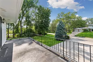2312 Sheridan Hills Rd, Wayzata, MN 55391 - Photo 33