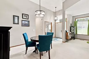 2501 Lockwood Dr, Mendota Heights, MN 55120 - Photo 3
