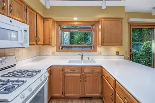 3803 E 45th St, Minneapolis, MN 55406 - Photo 9