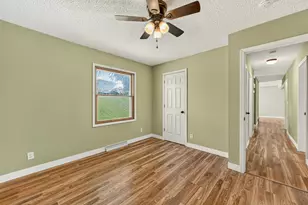 709 37th St SW, Rochester, MN 55902 - Photo 11