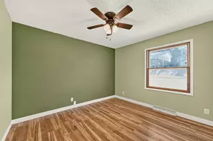 709 37th St SW, Rochester, MN 55902 - Photo 17