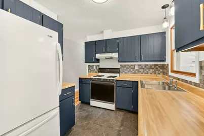 709 37th Street SW, Rochester, MN 55902 - Photo 15