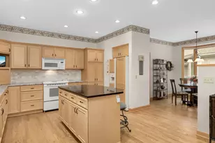 2934 Pelican Point Cir, Mound, MN 55364 - Photo 19