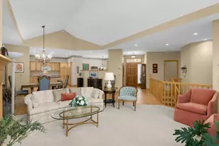 2934 Pelican Point Cir, Mound, MN 55364 - Photo 15