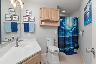 733 Ashley Dr, Chaska, MN 55318 - Photo 25