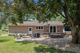 3830 Saratoga Ln N, Plymouth, MN 55441 - Photo 5