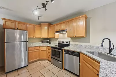 2335 Oakridge Circle, Hudson, WI 54016 - Photo 9