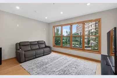 530 Grant Street E, Minneapolis, MN 55404 - Photo 5