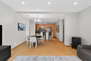 530 Grant Street E, Minneapolis, MN 55404 - Photo 13