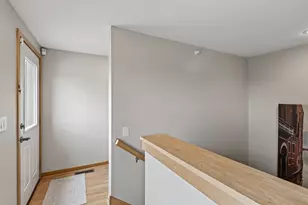 530 Grant Street E, Minneapolis, MN 55404 - Photo 27
