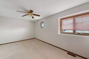 4163 Maureen Dr NE, Columbia Heights, MN 55421 - Photo 15