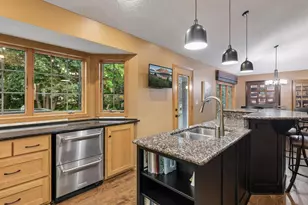 4620 Minnesota Ln N, Plymouth, MN 55446 - Photo 11