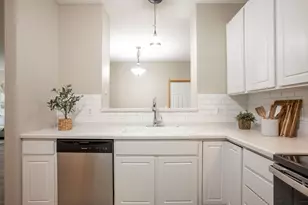 3001 Juniper Ln, Woodbury, MN 55125 - Photo 13