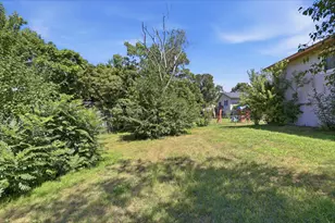 9741 Thomas Ave N, Brooklyn Park, MN 55444 - Photo 15