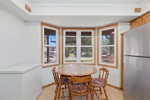9741 Thomas Ave N, Brooklyn Park, MN 55444 - Photo 5