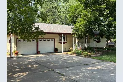 5840 Tennison Drive NE, Fridley, MN 55432 - Photo 3