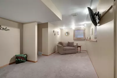 5840 Tennison Drive NE, Fridley, MN 55432 - Photo 41