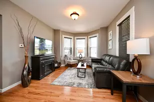 528 E 2nd St, Winona, MN 55987 - Photo 3