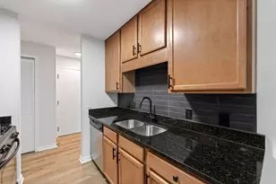 3540 Hennepin Ave S, Minneapolis, MN 55408 - Photo 7