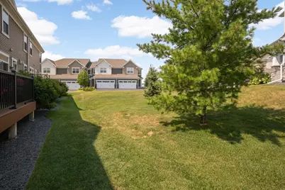 8077 Cottonwood Lane N, Maple Grove, MN 55369 - Photo 29