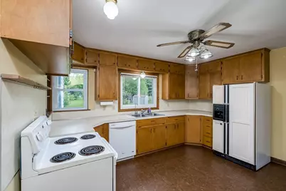 128 N Park Lane, Le Sueur, MN 56058 - Photo 17