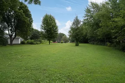 128 N Park Lane, Le Sueur, MN 56058 - Photo 5