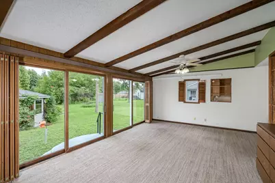 128 N Park Lane, Le Sueur, MN 56058 - Photo 9