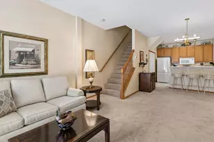 17904 Cobblestone Way, Eden Prairie, MN 55347 - Photo 7