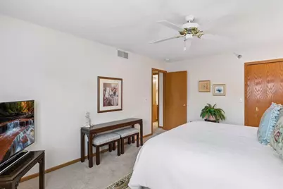 17904 Cobblestone Way #37, Eden Prairie, MN 55347 - Photo 19