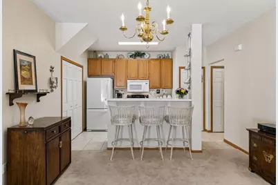 17904 Cobblestone Way #37, Eden Prairie, MN 55347 - Photo 9
