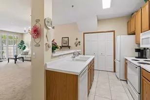 17904 Cobblestone Way, Eden Prairie, MN 55347 - Photo 11