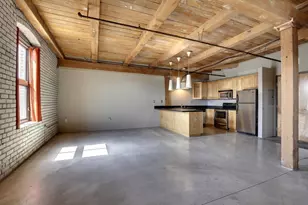 127 5th St NE, Minneapolis, MN 55413 - Photo 3
