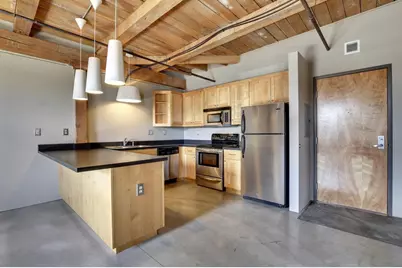 127 5th Street NE #306, Minneapolis, MN 55413 - Photo 5