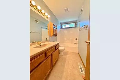 3318 39th Street S, Moorhead, MN 56560 - Photo 15