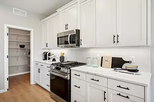 14732 Kingsview Ct N, Dayton, MN 55327 - Photo 9