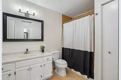 9945 Russell Avenue N #6, Brooklyn Park, MN 55444 - Photo 31