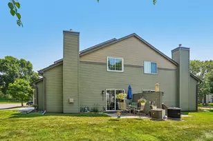 9945 Russell Ave N, Brooklyn Park, MN 55444 - Photo 31