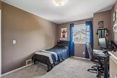 9945 Russell Avenue N #6, Brooklyn Park, MN 55444 - Photo 29