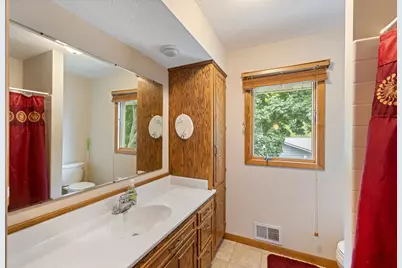 2305 S Skyline Drive S, Burnsville, MN 55337 - Photo 15